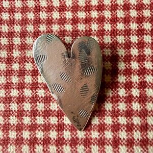 Silver Patterned Heart Pin
